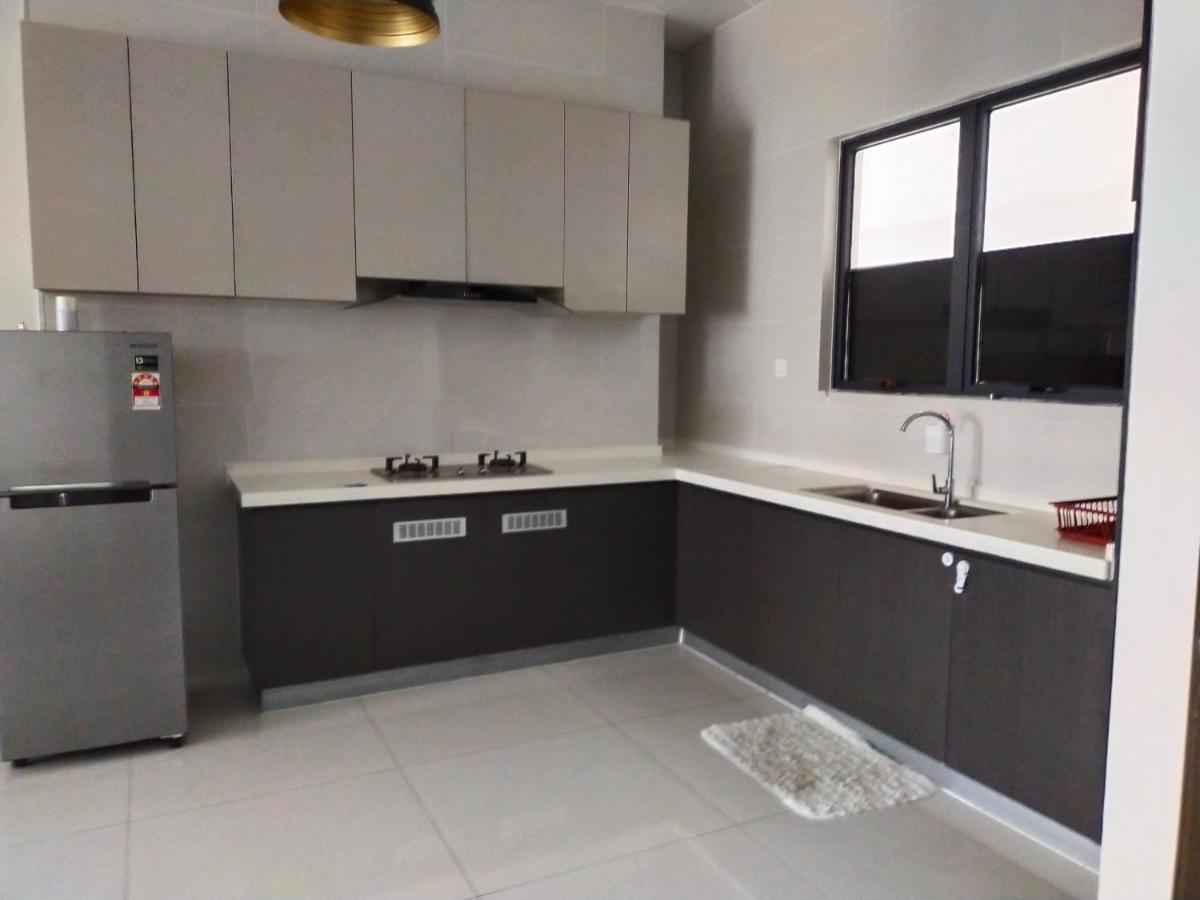 Rainbow Homestay Johor Bahru Luaran gambar